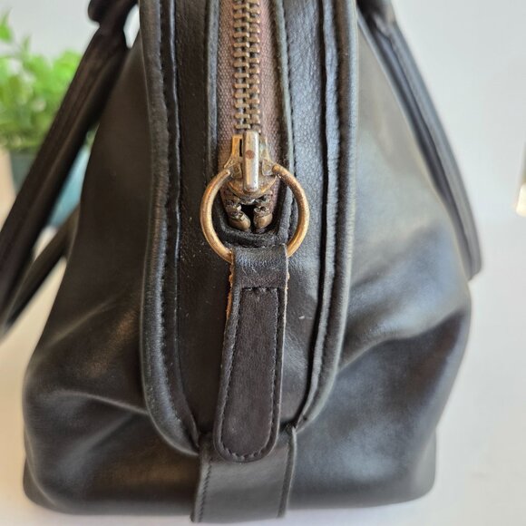 EUC Vintage Coach Soft Satchel (4055) in Black - Picture 9 of 14
